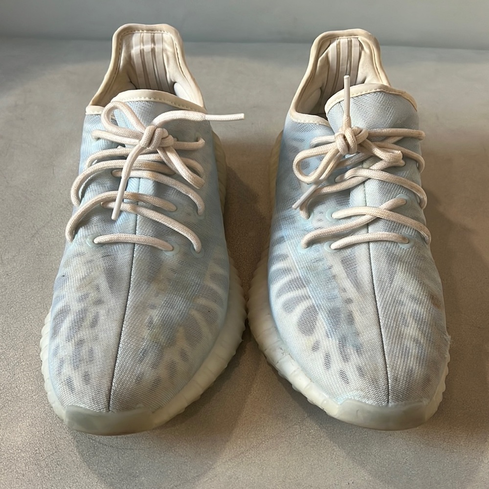 ADIDAS Yeezy Boost 350 V2 Mono Ice SIZE 9